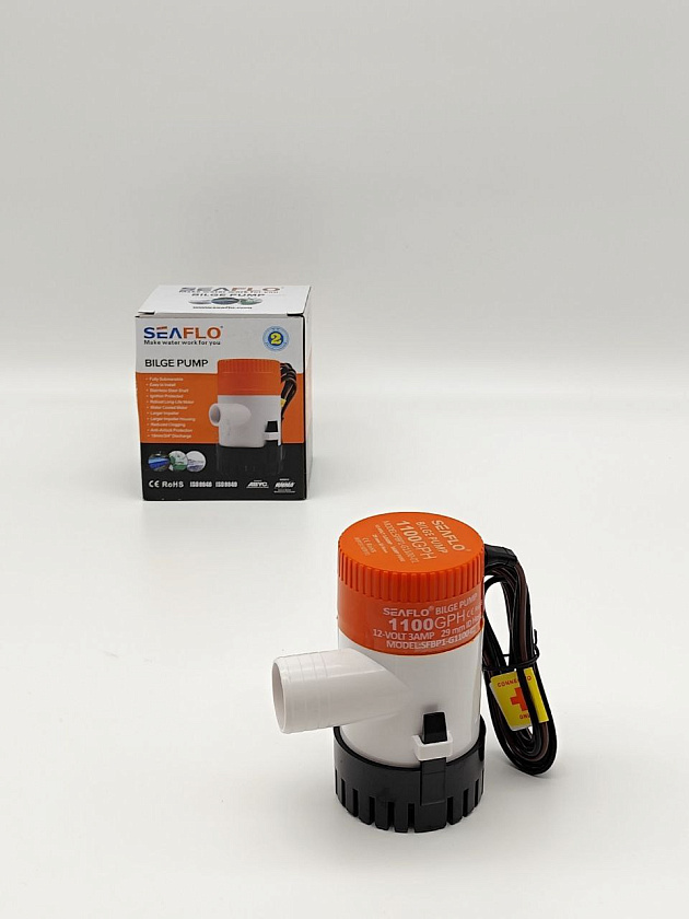 Осушительная помпа SeaFlo 12 вольт, 1100GPH (4163,5 л/час, высота 4 м), для лодки (насос 12 В осушительный для откачки воды на судне / помпа водооткачивающая трюмная)