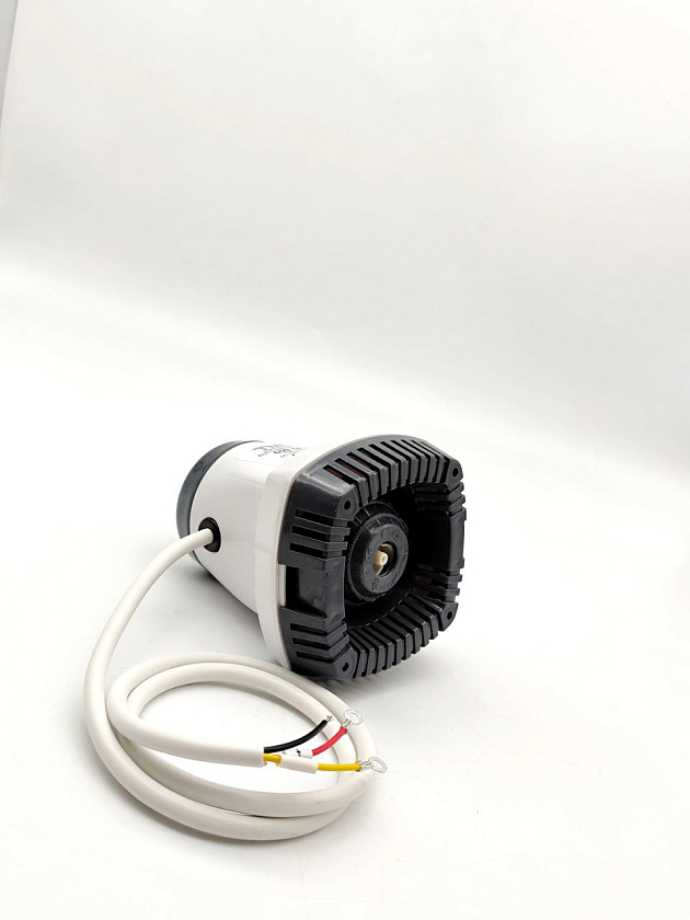 Автоматическая трюмная помпа TMC 12 вольт, 600GPH (2271 л/ч) для лодки /катера / яхты водооткачивающая с таймером, насос водяной трюмный 12 В осушительный для откачки воды на судне