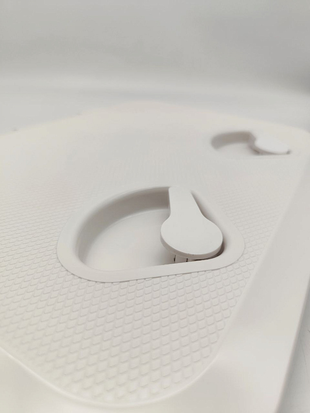 Палубный смотровой люк SeaFlo 315 х 440 мм для лодки / катера / яхты, пластиковый, инспекционный с крышкой и замками