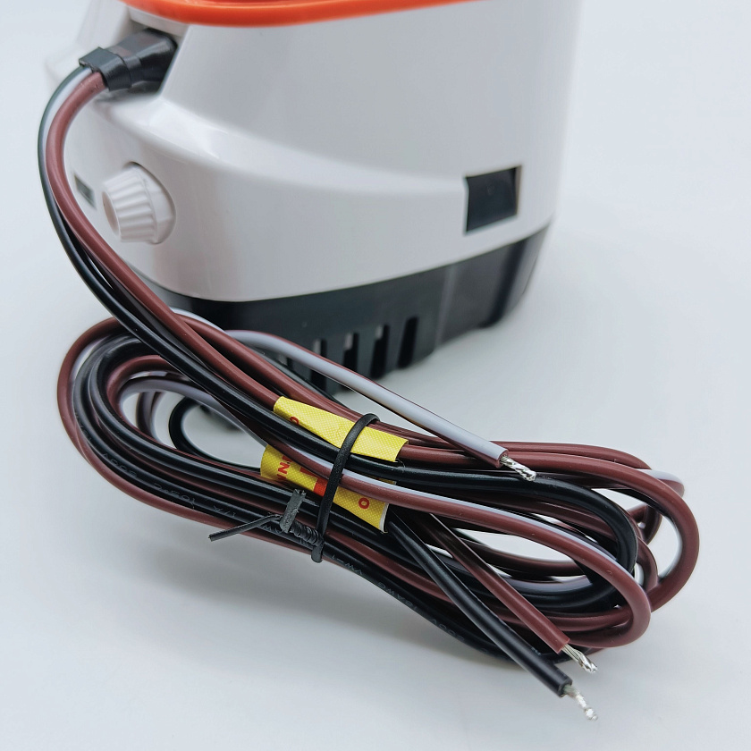 Автоматическая осушительная помпа SeaFlo 12 вольт, 750GPH (2838,75 л/час), для лодки (насос 12 В осушительный для откачки воды на судне / помпа водооткачивающая трюмная)